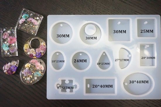 Picture of 12 in 1 Jewellery Mould