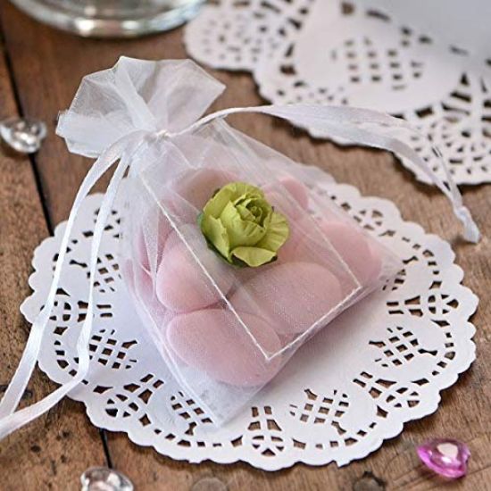 Picture of White Round Paper Doilies