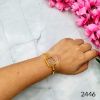 Picture of Golden bracelet bezel with lobster clasp - Square